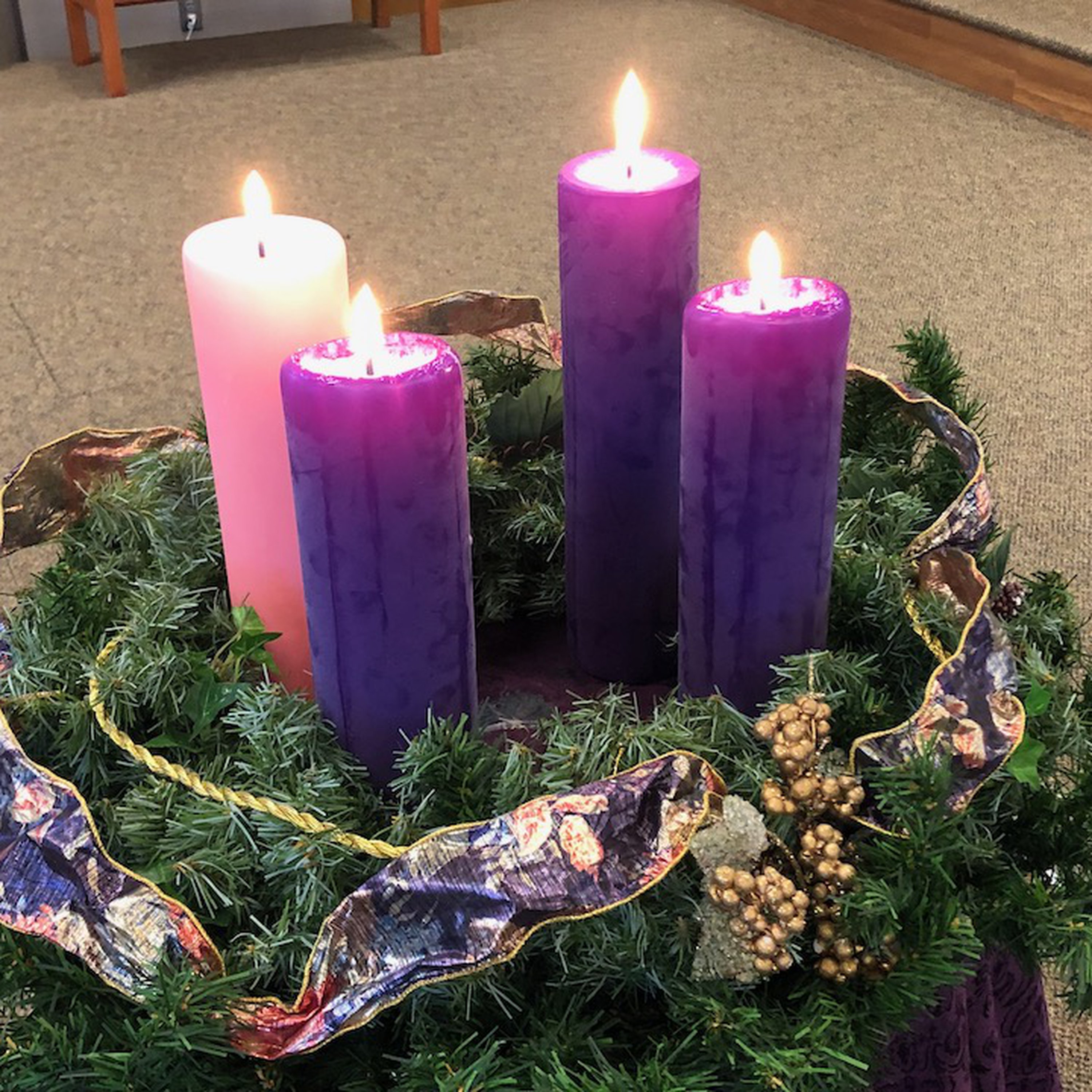 Advent 4 - Mother Mary: Favored by God and Faithful episode artwork