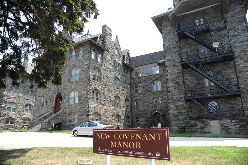 The exterior of New Covenant Manor, located on the New Covenant Campus.