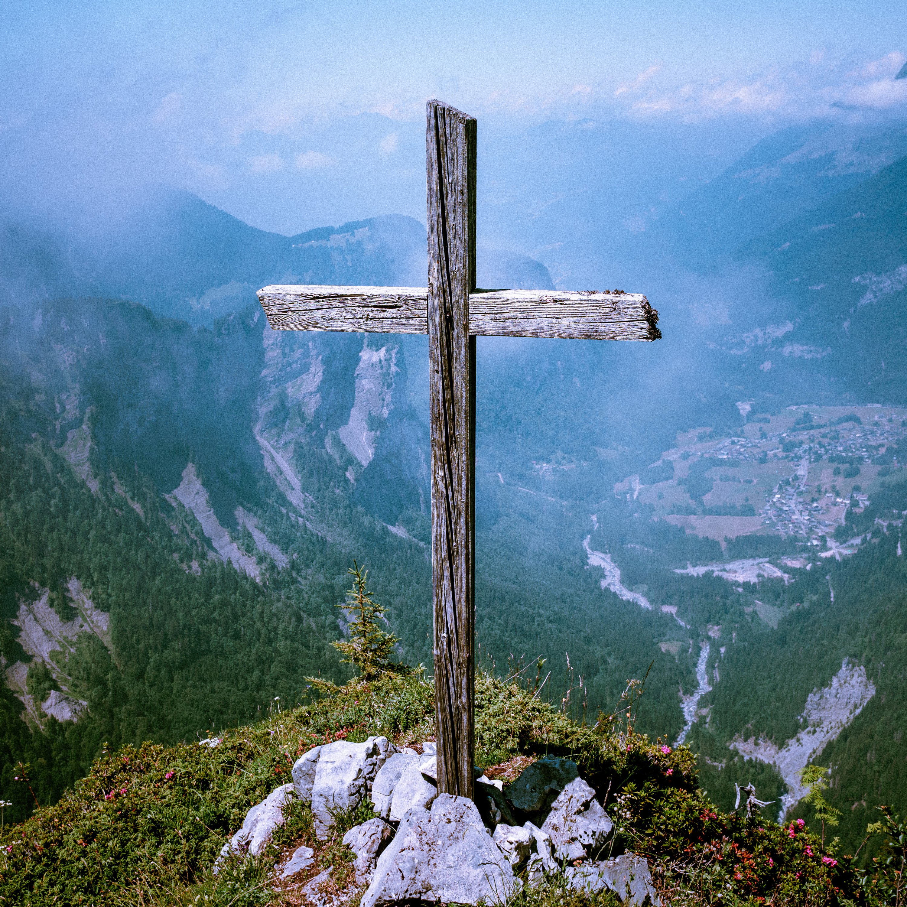 The Ironies of the Cross - Mark 15.25-32 episode artwork